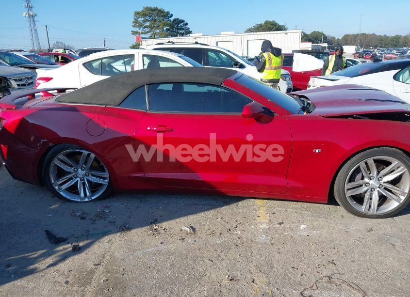 Photo 13 of 2016 Chevrolet Camaro 2SS (VIN 1G1FH3D7XG0174334)