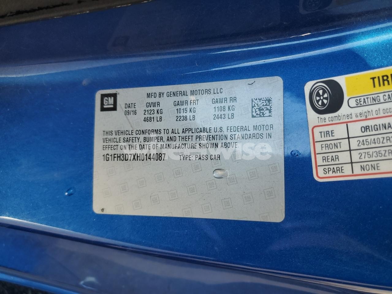 Photo 12 of 2017 CHEVROLET CAMARO SS (VIN 1G1FH3D7XH0144087)