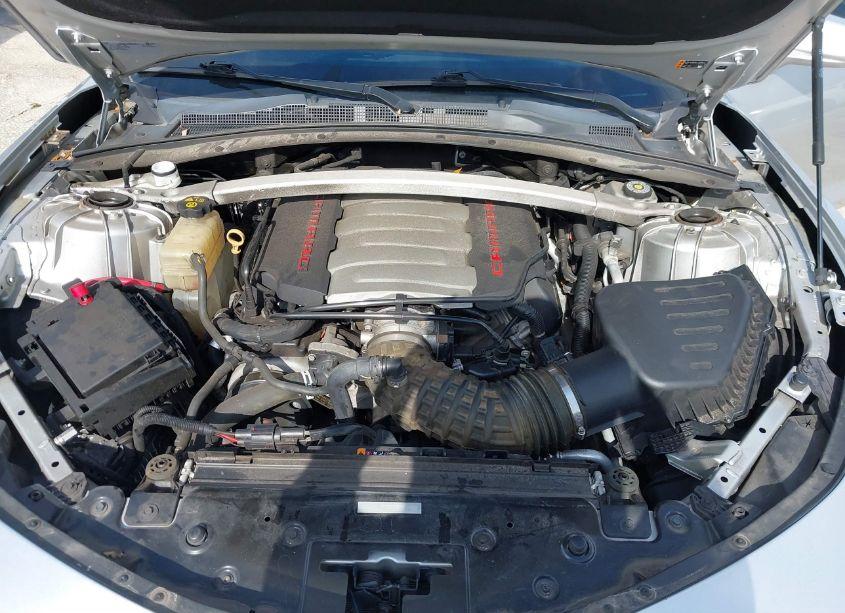 Photo 10 of 2019 Chevrolet Camaro 2SS (VIN 1G1FH3D7XK0122887)