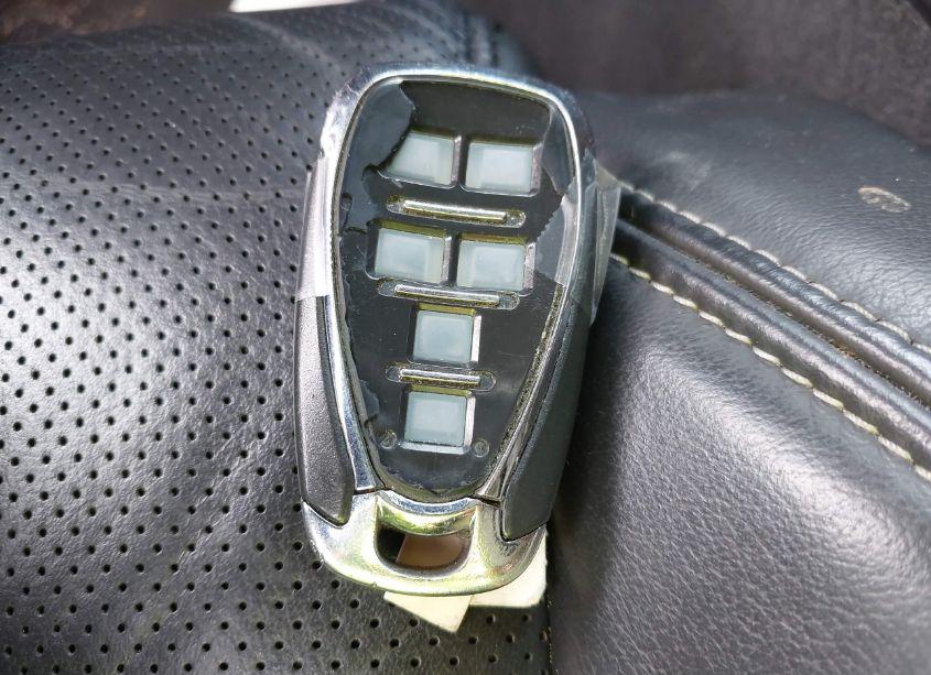 Photo 11 of 2019 Chevrolet Camaro 2SS (VIN 1G1FH3D7XK0122887)