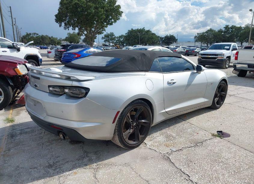 Photo 4 of 2019 Chevrolet Camaro 2SS (VIN 1G1FH3D7XK0122887)