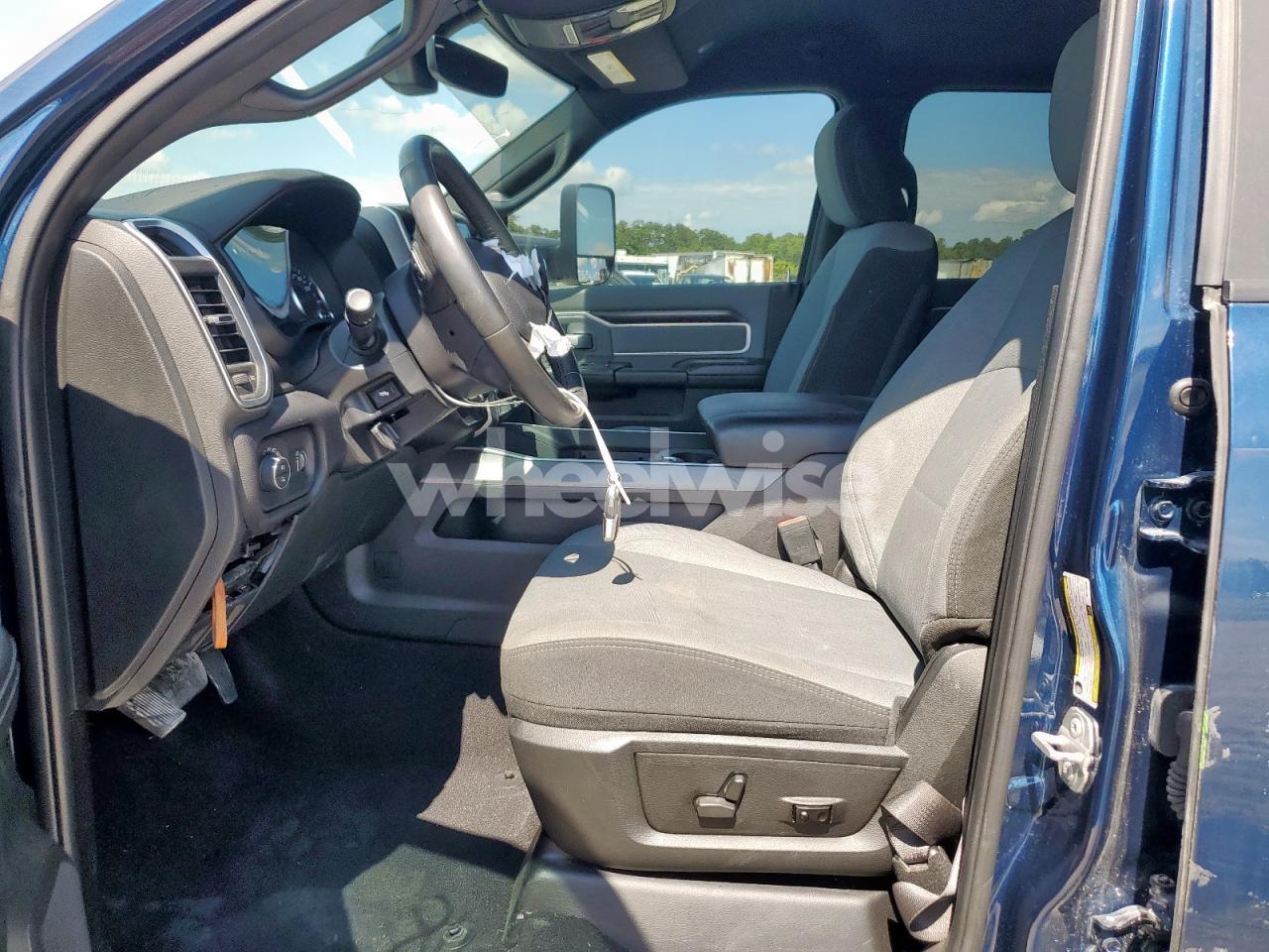 Photo 7 of 2022 RAM 2500 BIG HORN/LONE STAR (VIN 1G1FJ1R67J0173139)