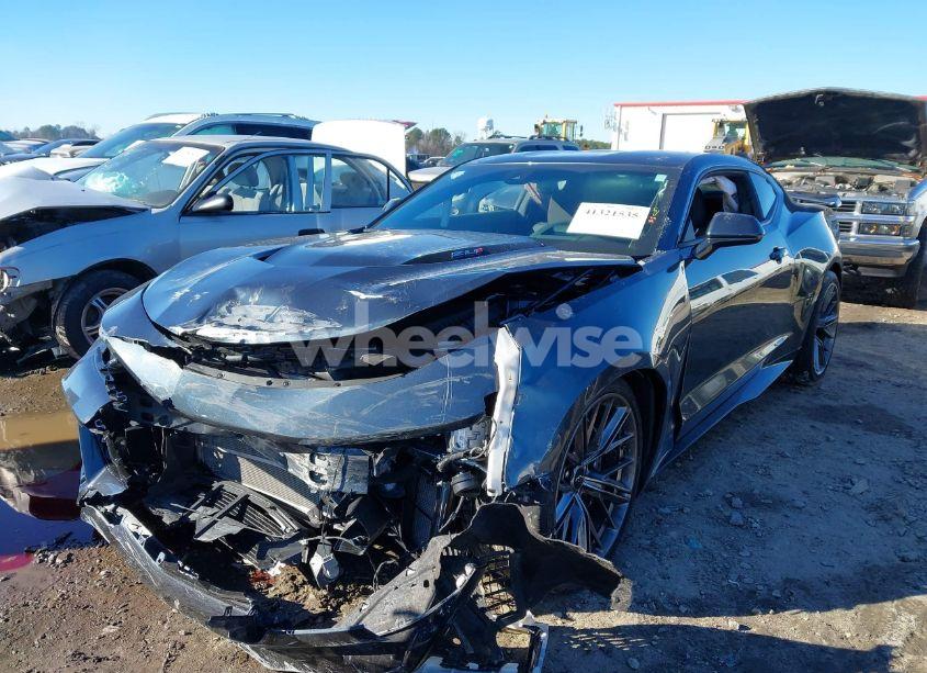 Photo 2 of 2022 Chevrolet Camaro RWD ZL1 (VIN 1G1FJ1R68N0129821)