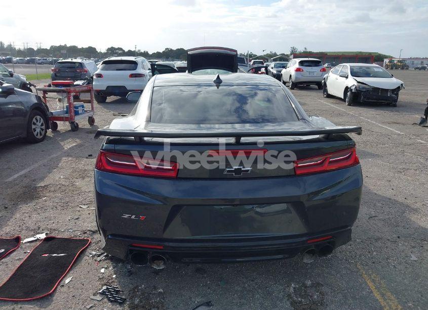 Photo 16 of 2018 Chevrolet Camaro ZL1 (VIN 1G1FK1R63J0156724)