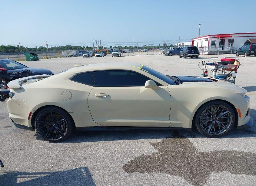 Photo 13 of 2023 Chevrolet Camaro RWD ZL1 (VIN 1G1FK1R63P0105894)
