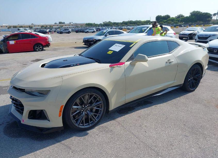 Photo 2 of 2023 Chevrolet Camaro RWD ZL1 (VIN 1G1FK1R63P0105894)