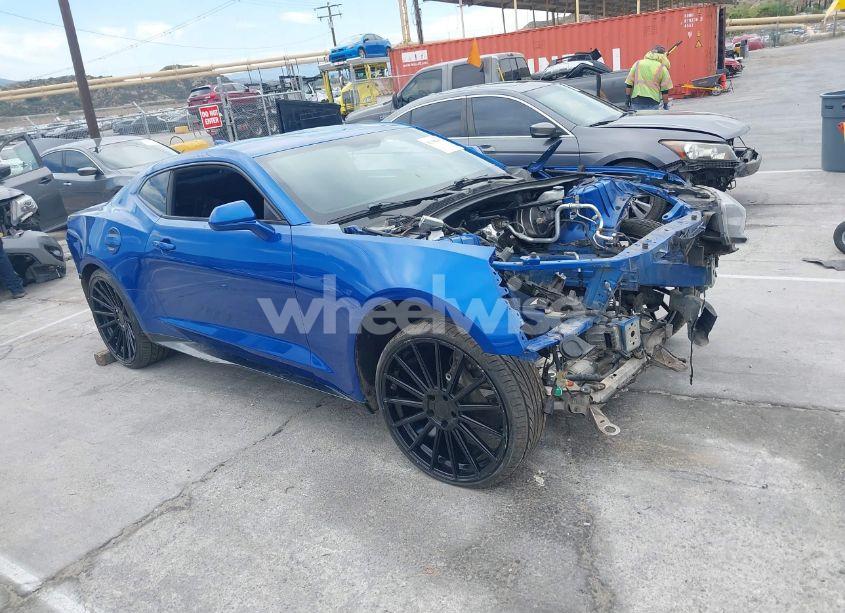 2018 Chevrolet Camaro ZL1 (VIN 1G1FK1R64J0115583) main photo