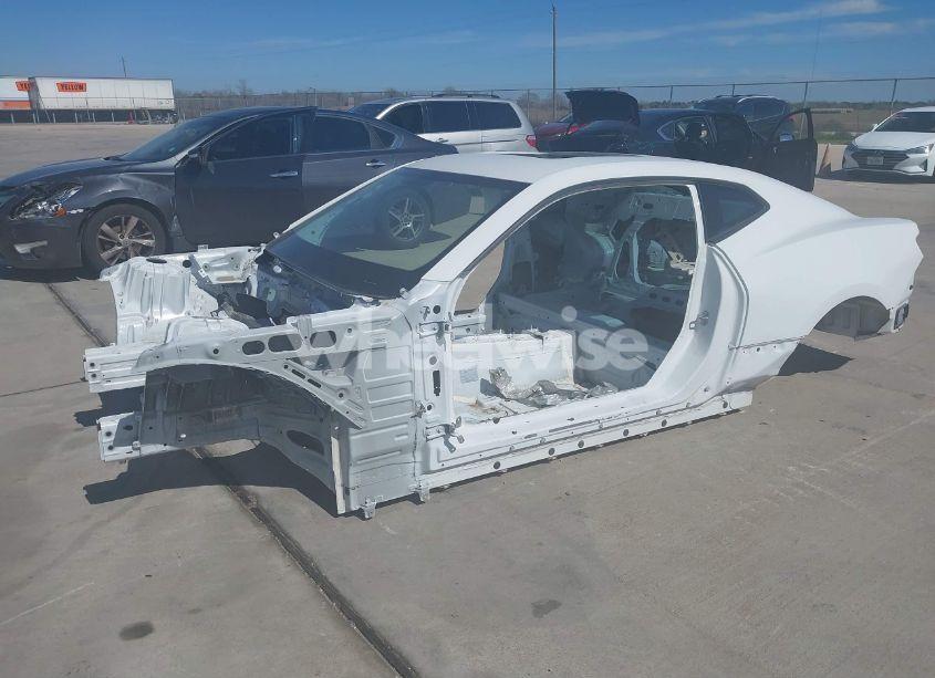 Photo 2 of 2018 Chevrolet Camaro ZL1 (VIN 1G1FK1R64J0151287)