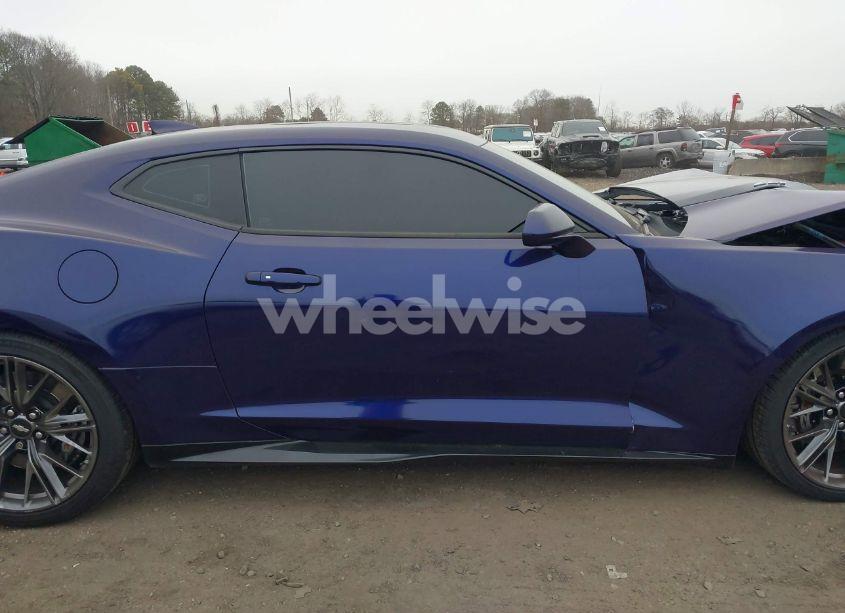 Photo 13 of 2019 Chevrolet Camaro ZL1 (VIN 1G1FK1R68K0144103)