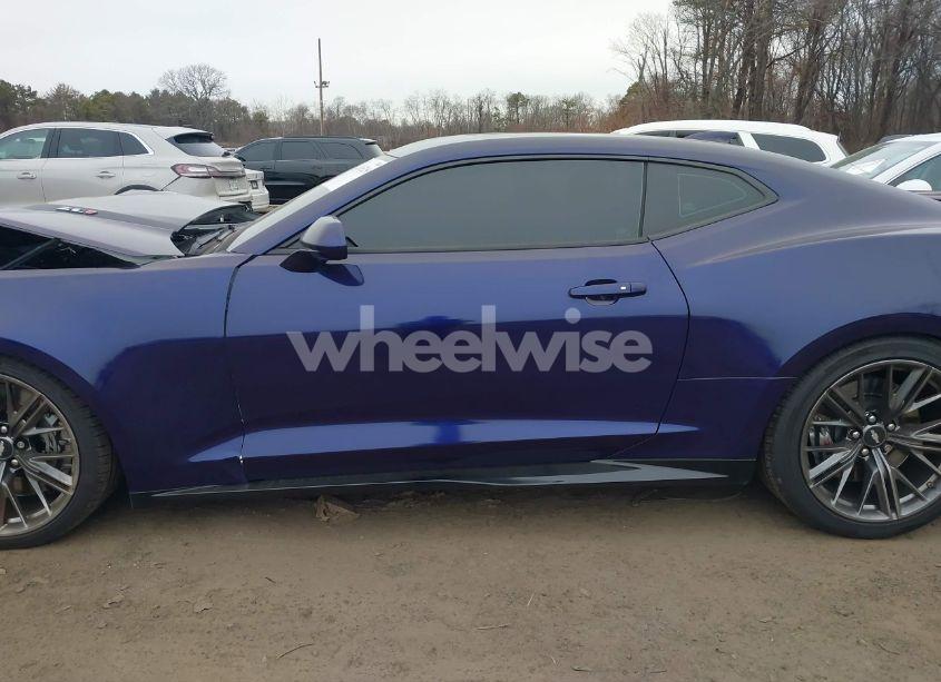 Photo 14 of 2019 Chevrolet Camaro ZL1 (VIN 1G1FK1R68K0144103)