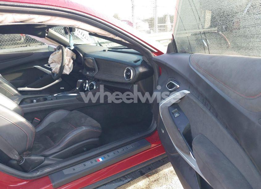 Photo 5 of 2020 Chevrolet Camaro RWD ZL1 (VIN 1G1FK1R68L0140702)