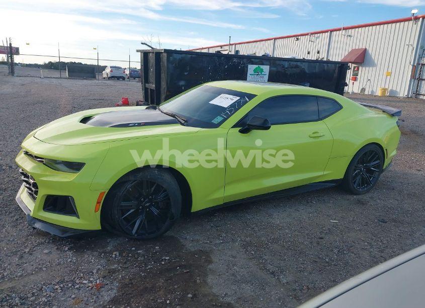 Photo 15 of 2019 Chevrolet Camaro ZL1 (VIN 1G1FK1R6XK0145771)