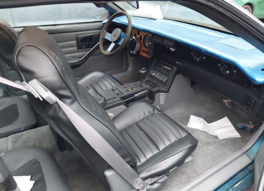Photo 5 of 1988 Chevrolet Camaro (VIN 1G1FP2180JL147532)