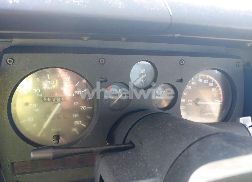 Photo 7 of 1987 Chevrolet Camaro (VIN 1G1FP21H7HL138837)