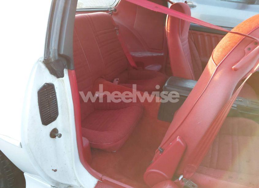 Photo 8 of 1992 Chevrolet Camaro RS (VIN 1G1FP23E4NL131682)