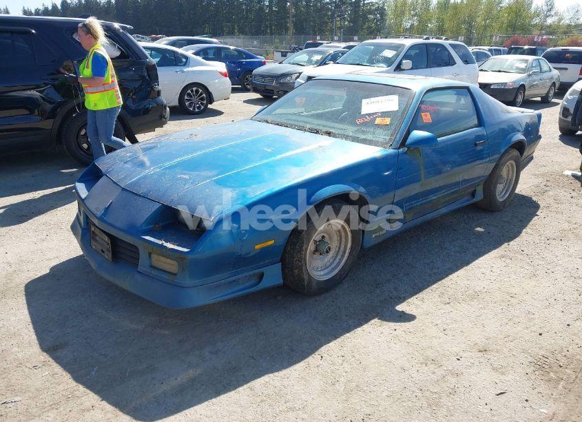 Photo 2 of 1992 Chevrolet Camaro RS (VIN 1G1FP23T5NL116543)