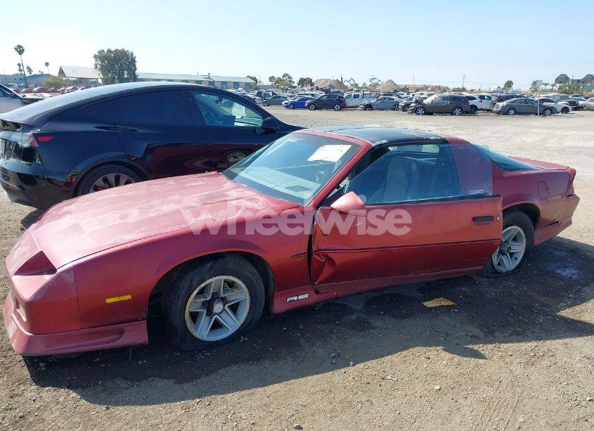 Photo 6 of 1992 Chevrolet Camaro RS (VIN 1G1FP23T6NL115045)