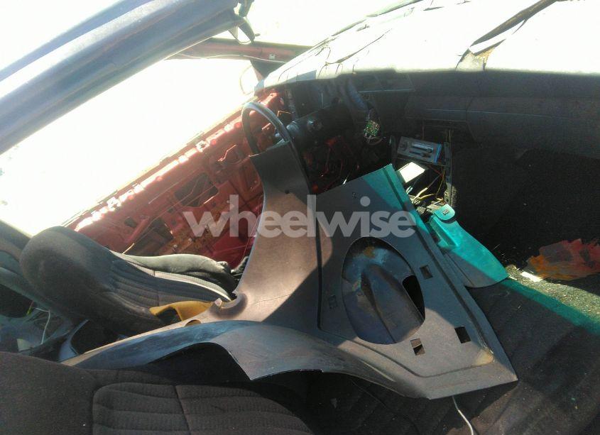 Photo 5 of 1985 Chevrolet Camaro (VIN 1G1FP87F3FN168282)