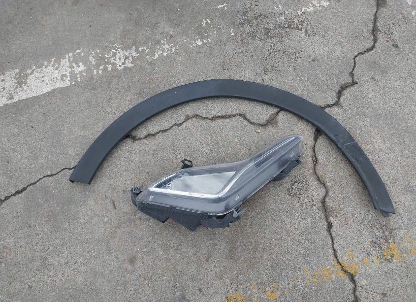 Photo 12 of 2018 Chevrolet Bolt EV LT (VIN 1G1FW6S06J4137004)