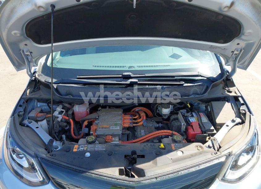 Photo 10 of 2017 Chevrolet Bolt EV LT (VIN 1G1FW6S08H4185243)