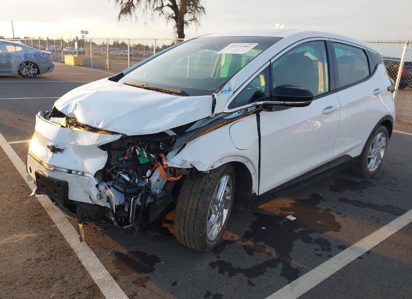 Photo 2 of 2022 Chevrolet Bolt EV FWD 1LT (VIN 1G1FW6S0XN4100950)