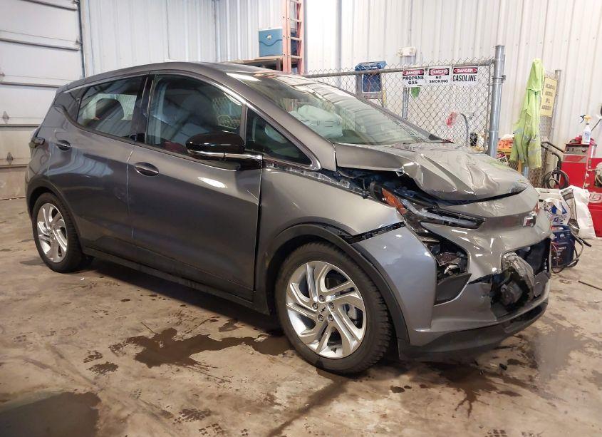 2022 Chevrolet Bolt EV FWD 1LT (VIN 1G1FW6S0XN4102021) main photo