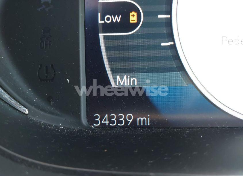 Photo 16 of 2017 Chevrolet Bolt EV PREMIER (VIN 1G1FX6S00H4183175)