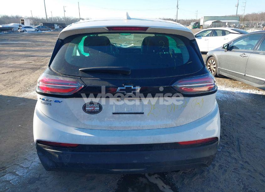 Photo 16 of 2022 Chevrolet Bolt EV FWD 2LT (VIN 1G1FX6S01N4100400)
