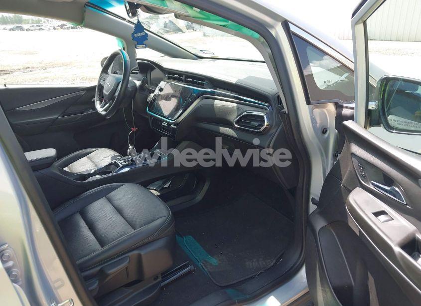 Photo 5 of 2023 Chevrolet Bolt EV FWD 2LT (VIN 1G1FX6S01P4172426)