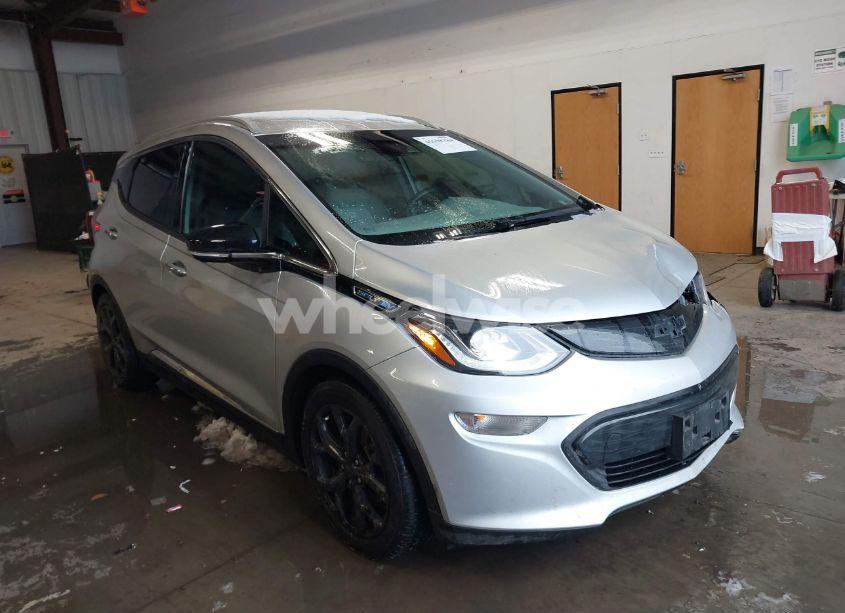 2017 Chevrolet Bolt EV PREMIER (VIN 1G1FX6S02H4174493) main photo