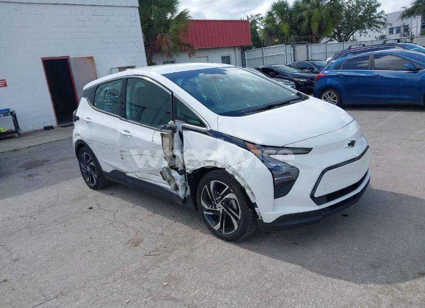 2023 Chevrolet Bolt EV FWD 2LT (VIN 1G1FX6S02P4189204) main photo