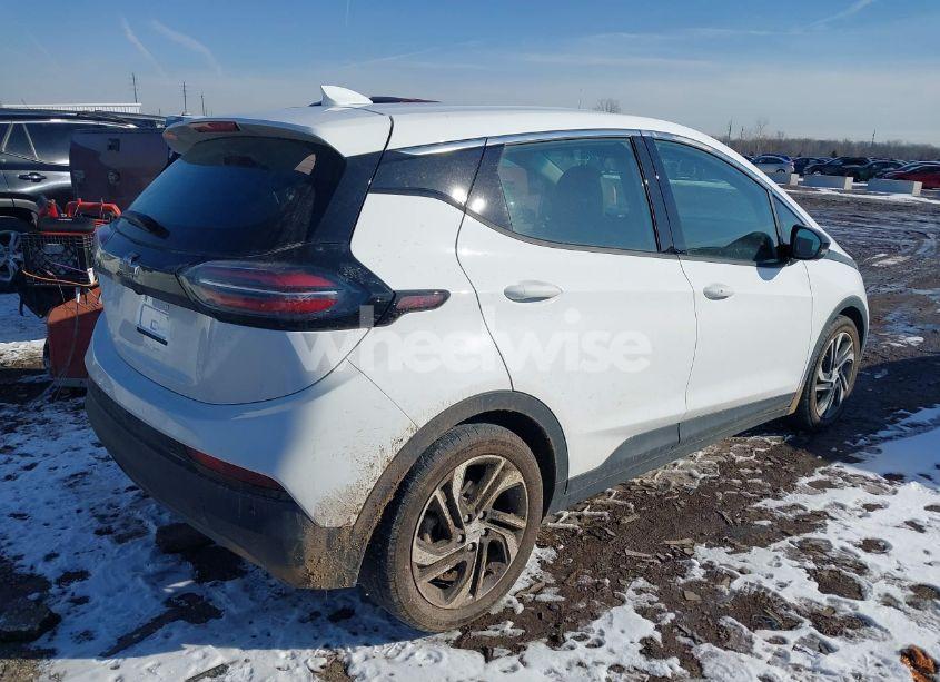 Photo 4 of 2023 Chevrolet Bolt EV FWD 2LT (VIN 1G1FX6S03P4115015)
