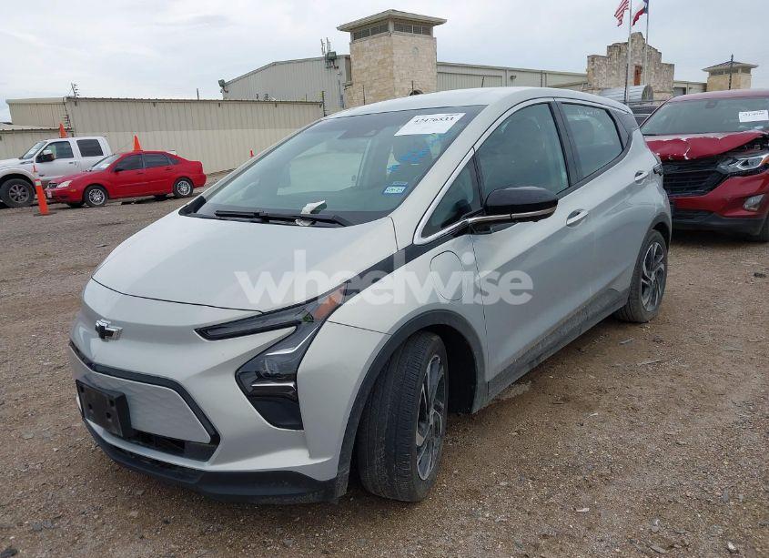 Photo 2 of 2023 Chevrolet Bolt EV FWD 2LT (VIN 1G1FX6S03P4143686)