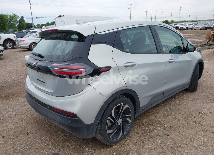 Photo 4 of 2023 Chevrolet Bolt EV FWD 2LT (VIN 1G1FX6S03P4143686)