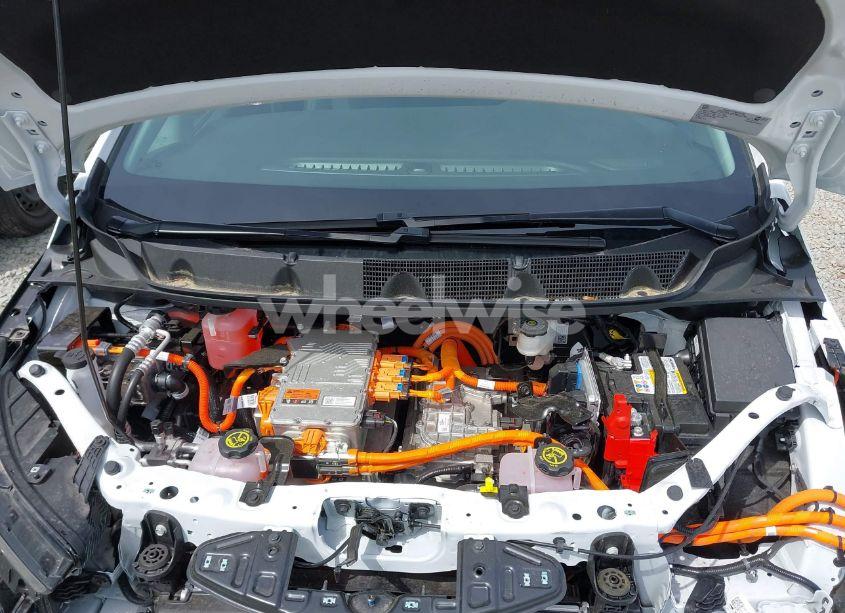 Photo 10 of 2023 Chevrolet Bolt EV FWD 2LT (VIN 1G1FX6S03P4202347)