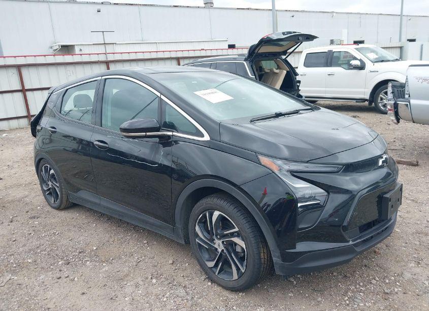 2023 Chevrolet Bolt EV FWD 2LT (VIN 1G1FX6S04P4143843) main photo