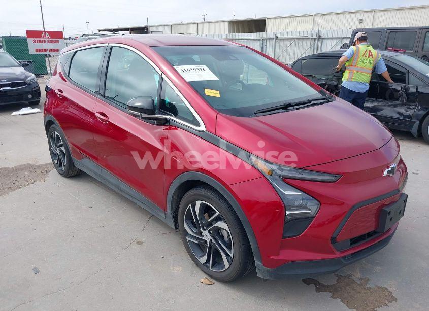 2023 Chevrolet Bolt EV FWD 2LT (VIN 1G1FX6S04P4147780) main photo