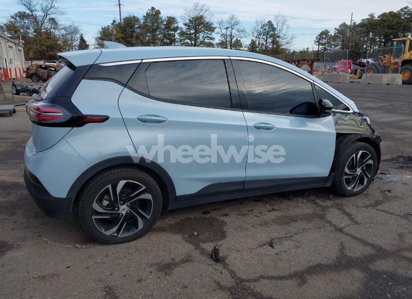 Photo 4 of 2022 Chevrolet Bolt EV FWD 2LT (VIN 1G1FX6S05N4122643)