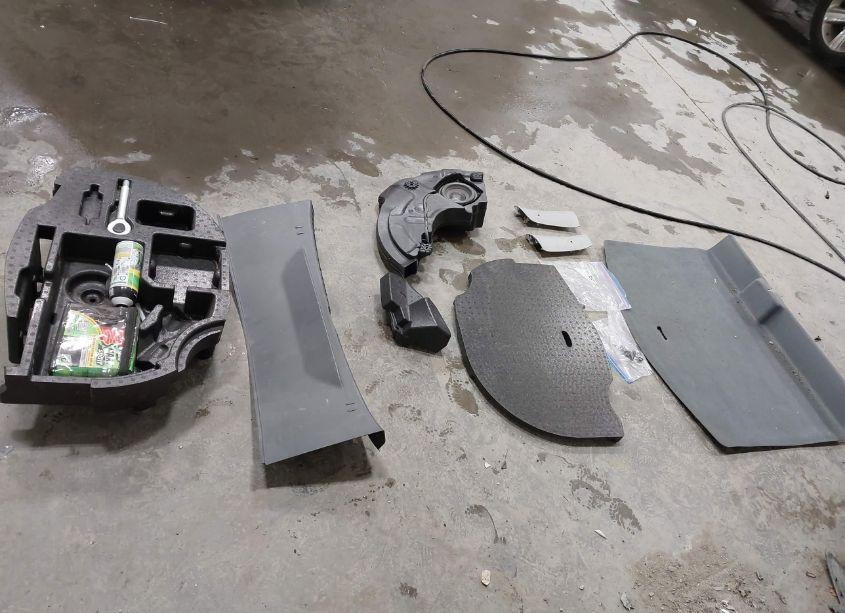 Photo 20 of 2017 Chevrolet Bolt EV PREMIER (VIN 1G1FX6S07H4127749)