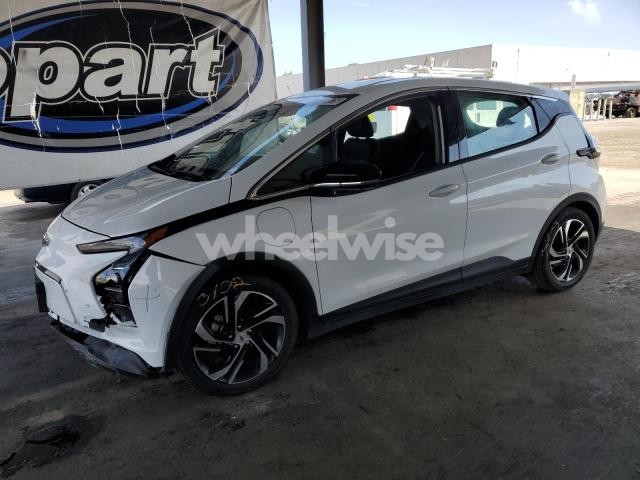 Photo 4 of 2023 CHEVROLET BOLT EV 2LT (VIN 1G1FX6S08P4190633)
