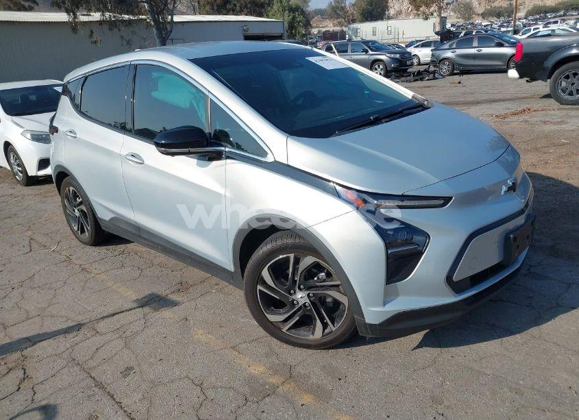 2022 Chevrolet Bolt EV FWD 2LT (VIN 1G1FX6S0XN4101321) main photo