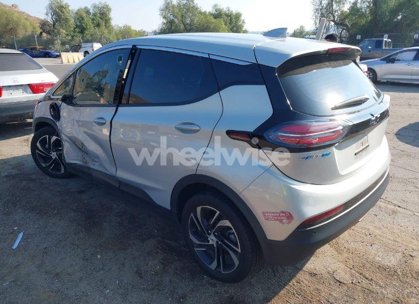 Photo 3 of 2022 Chevrolet Bolt EV FWD 2LT (VIN 1G1FX6S0XN4101321)
