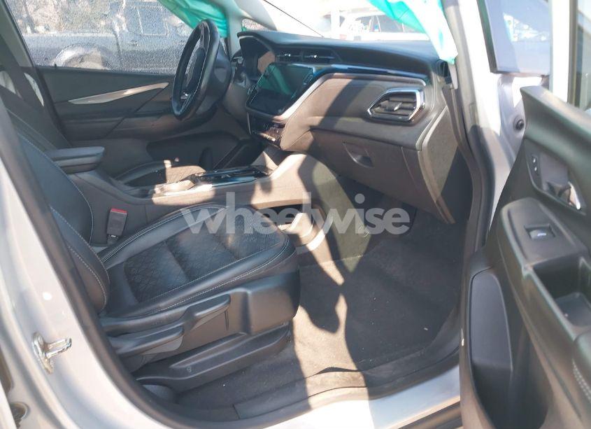 Photo 5 of 2022 Chevrolet Bolt EV FWD 2LT (VIN 1G1FX6S0XN4101321)