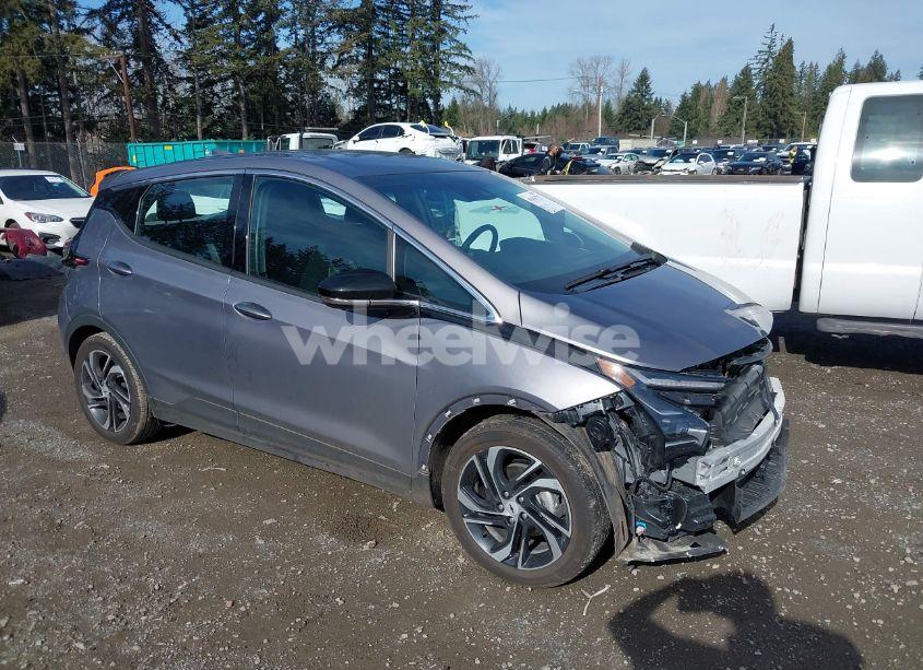 2023 Chevrolet Bolt EV FWD 2LT (VIN 1G1FX6S0XP4201602) main photo