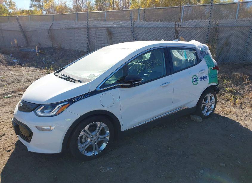 Photo 2 of 2021 Chevrolet Bolt EV FWD LT (VIN 1G1FY6S00M4109505)