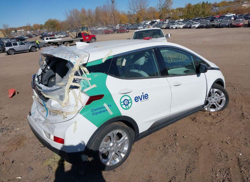 Photo 4 of 2021 Chevrolet Bolt EV FWD LT (VIN 1G1FY6S00M4109505)