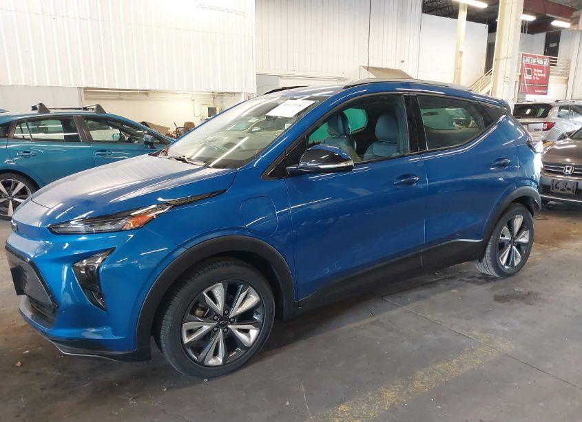 Photo 2 of 2023 Chevrolet Bolt EUV FWD LT (VIN 1G1FY6S00P4103434)