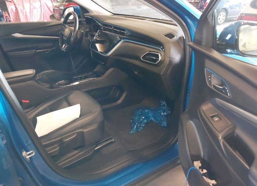 Photo 5 of 2023 Chevrolet Bolt EUV FWD LT (VIN 1G1FY6S00P4103434)