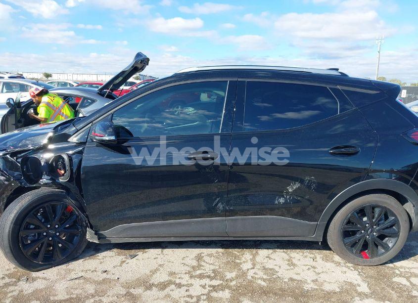 Photo 14 of 2023 Chevrolet Bolt EUV FWD LT (VIN 1G1FY6S00P4130875)