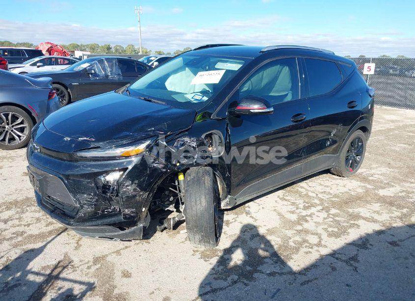 Photo 2 of 2023 Chevrolet Bolt EUV FWD LT (VIN 1G1FY6S00P4130875)
